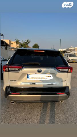 מודעת רכב טויוטה RAV4