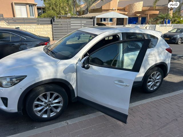 מודעת רכב מאזדה CX-5