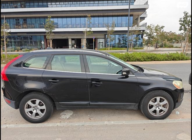 וולוו XC60