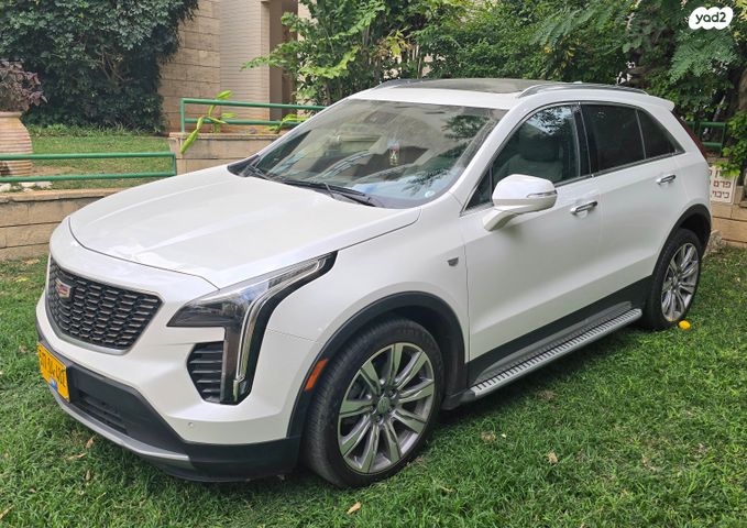 מודעת רכב קאדילק XT4