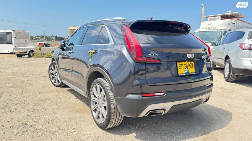 קאדילק XT4