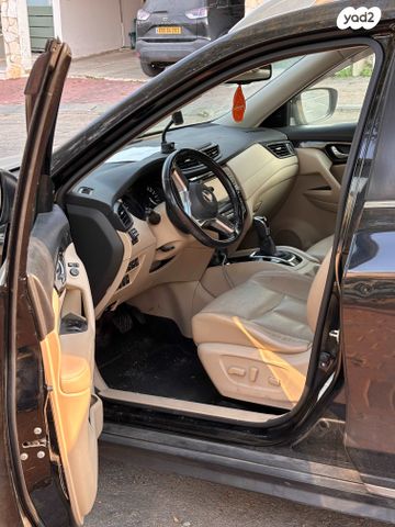 ניסאן אקס טרייל