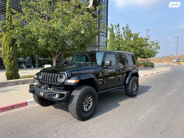 מודעת רכב ג'יפ רנגלר
