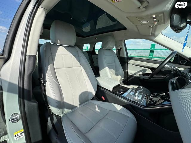 לנד רובר ריינג' רובר איווק