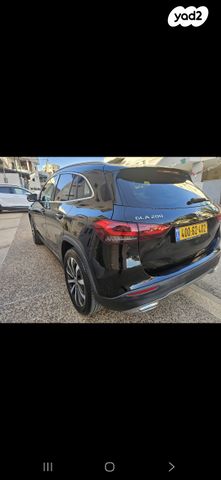 מודעת רכב מרצדס-בנץ GLA