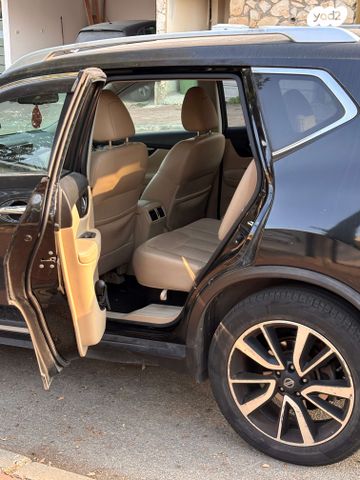 ניסאן אקס טרייל