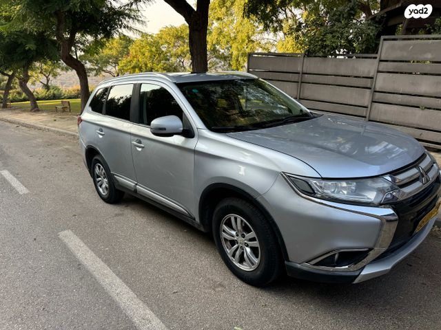 מודעת רכב מיצובישי אאוטלנדר
