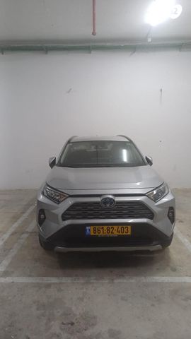 מודעת רכב טויוטה RAV4