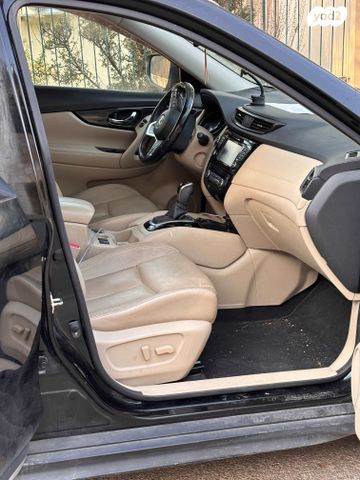 ניסאן אקס טרייל