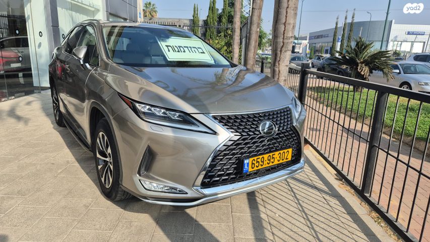 מודעת רכב לקסוס RX