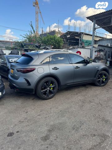 אינפיניטי FX50