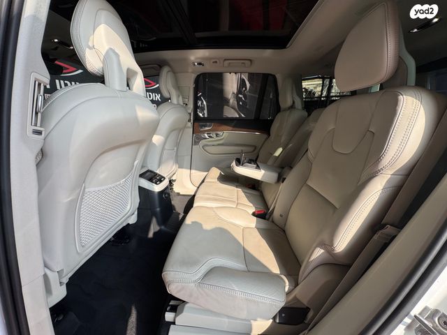 וולוו XC90