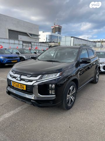 מודעת רכב מיצובישי ASX