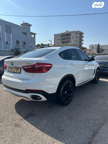 ב מ וו X6