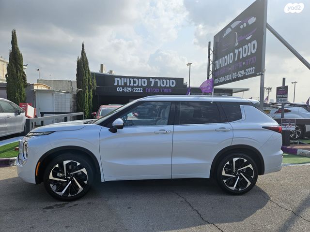 מודעת רכב מיצובישי אאוטלנדר 1