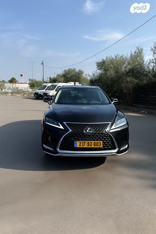 RX Luxury 300 אוט׳ 2.0 (238 כ״ס)