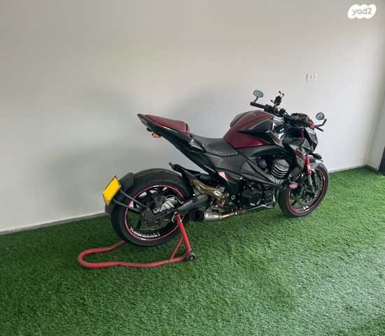 קאוואסאקי Z800R