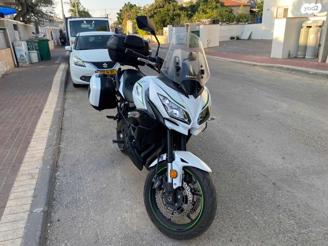 קאוואסאקי Versys 650
