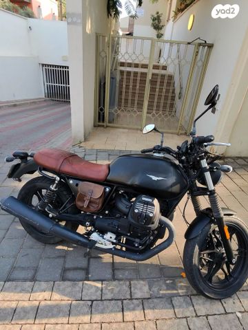 מוטוגוצי V7 Stone ABS