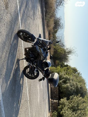 הונדה HORNET 750