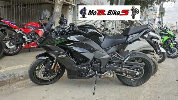 קאוואסאקי Z1000SX