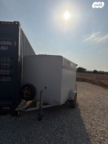 מודעת רכב נגרר (קראוון נגרר)