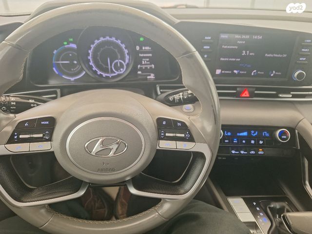 יונדאי אלנטרה