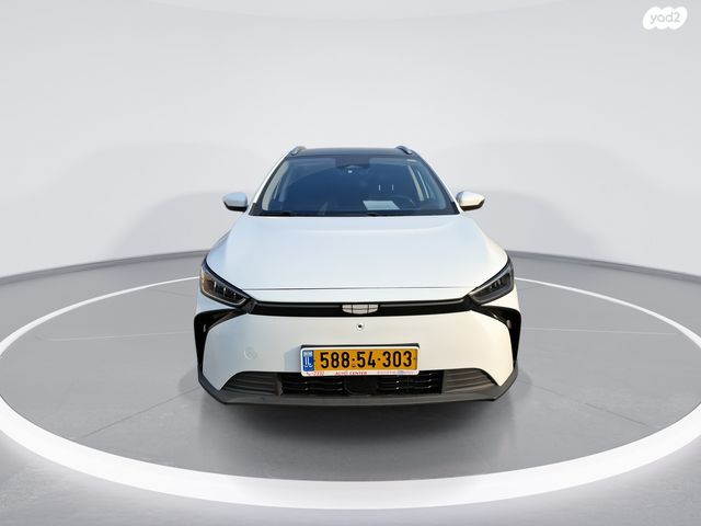 ג׳ילי Geometry C