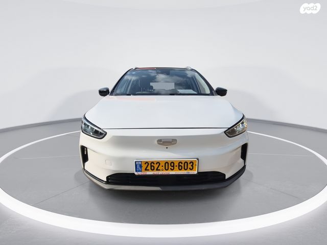 מודעת רכב ג׳ילי Geometry C