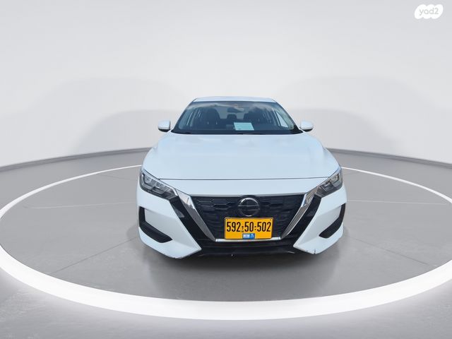 ניסאן סנטרה