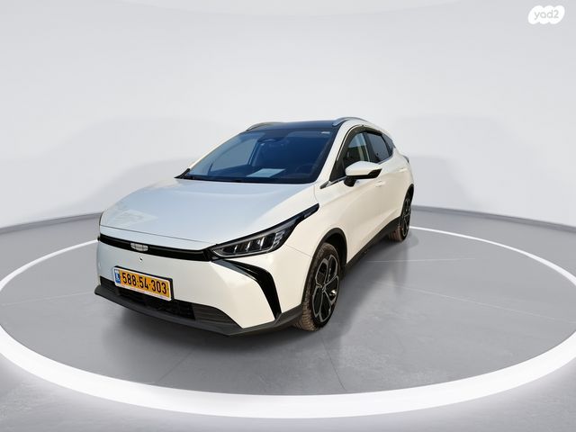 ג׳ילי Geometry C