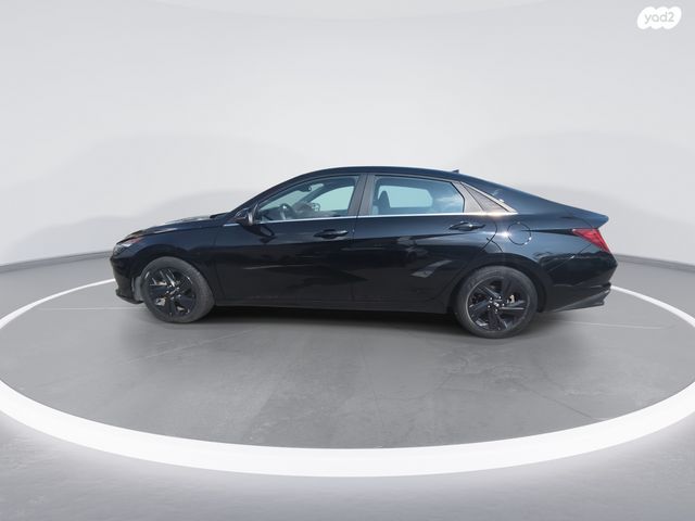 יונדאי אלנטרה