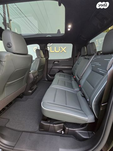 ג'י.אם.סי סיירה EV