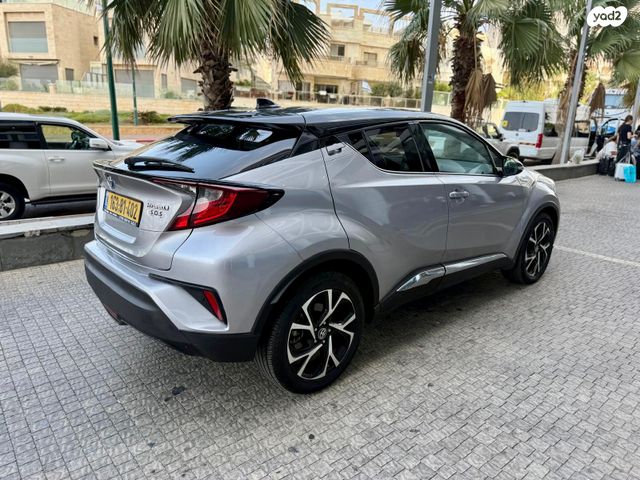 טויוטה C-HR
