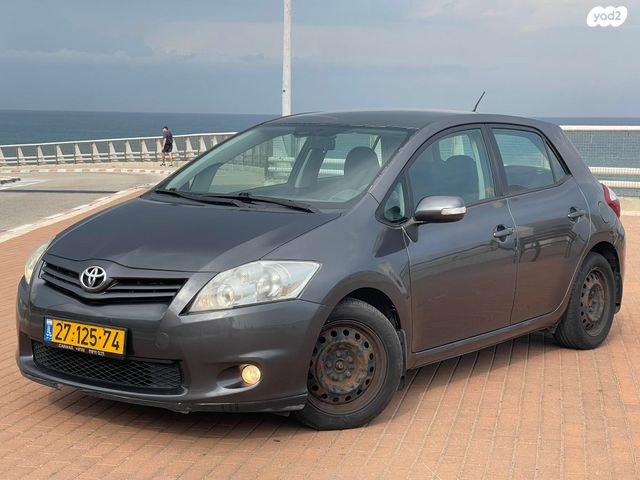 מודעת רכב טויוטה אוריס