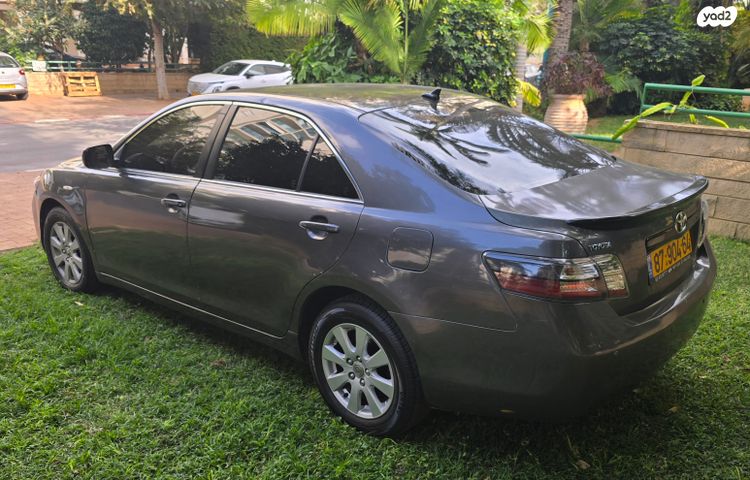 טויוטה קאמרי