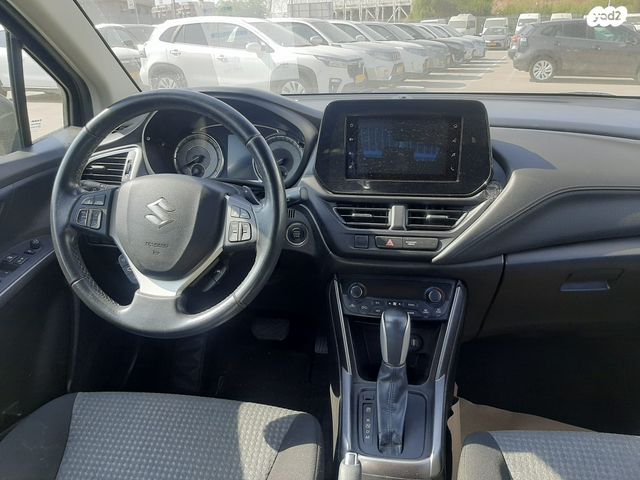 סוזוקי S-Cross