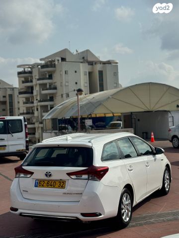 טויוטה אוריס