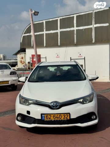 מודעת רכב טויוטה אוריס