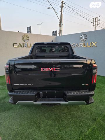 ג'י.אם.סי סיירה EV