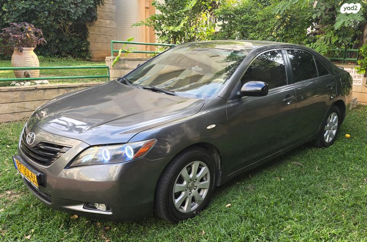 מודעת רכב טויוטה קאמרי