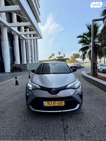טויוטה C-HR