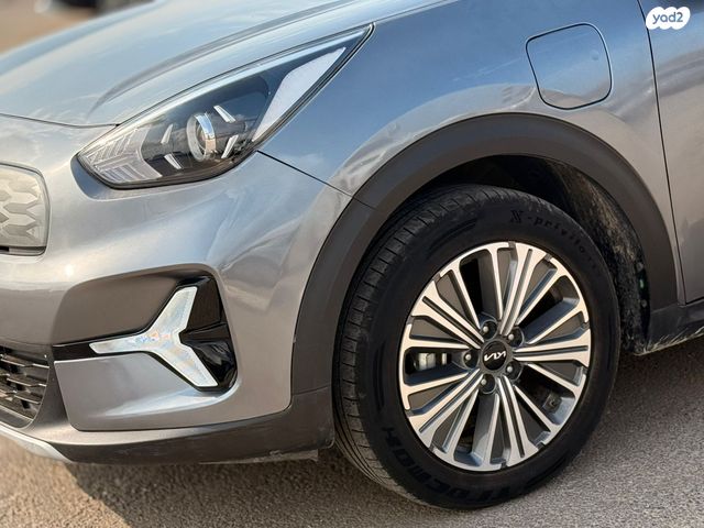 קיה נירו פלוס