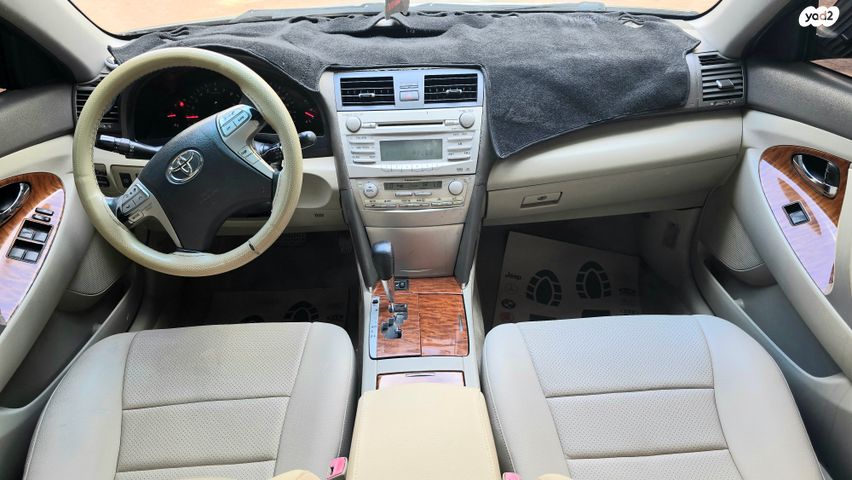 טויוטה קאמרי