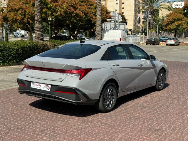 יונדאי אלנטרה