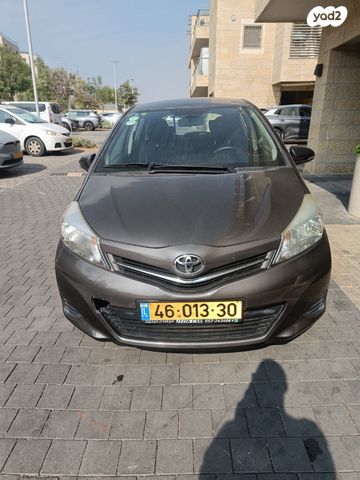 טויוטה יאריס