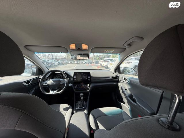 יונדאי איוניק