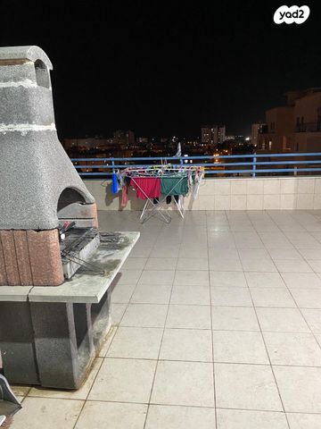 גג/ פנטהאוז, דב פרומר 22, קרית שמואל, חיפה