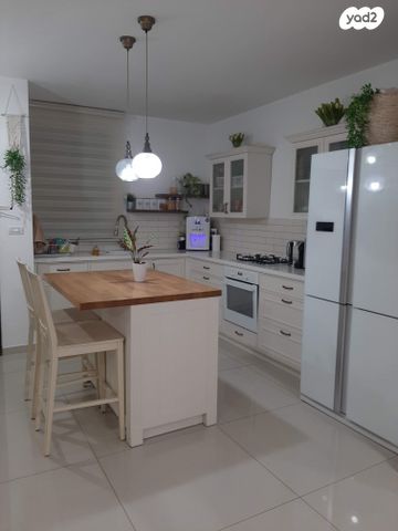 דירת גן, מעפילי אגוז 26, קרית רבין, בית שאן