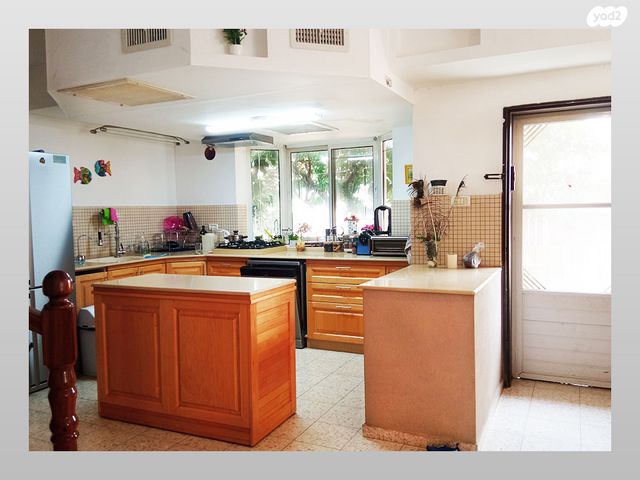 סמטת יקינטון 3